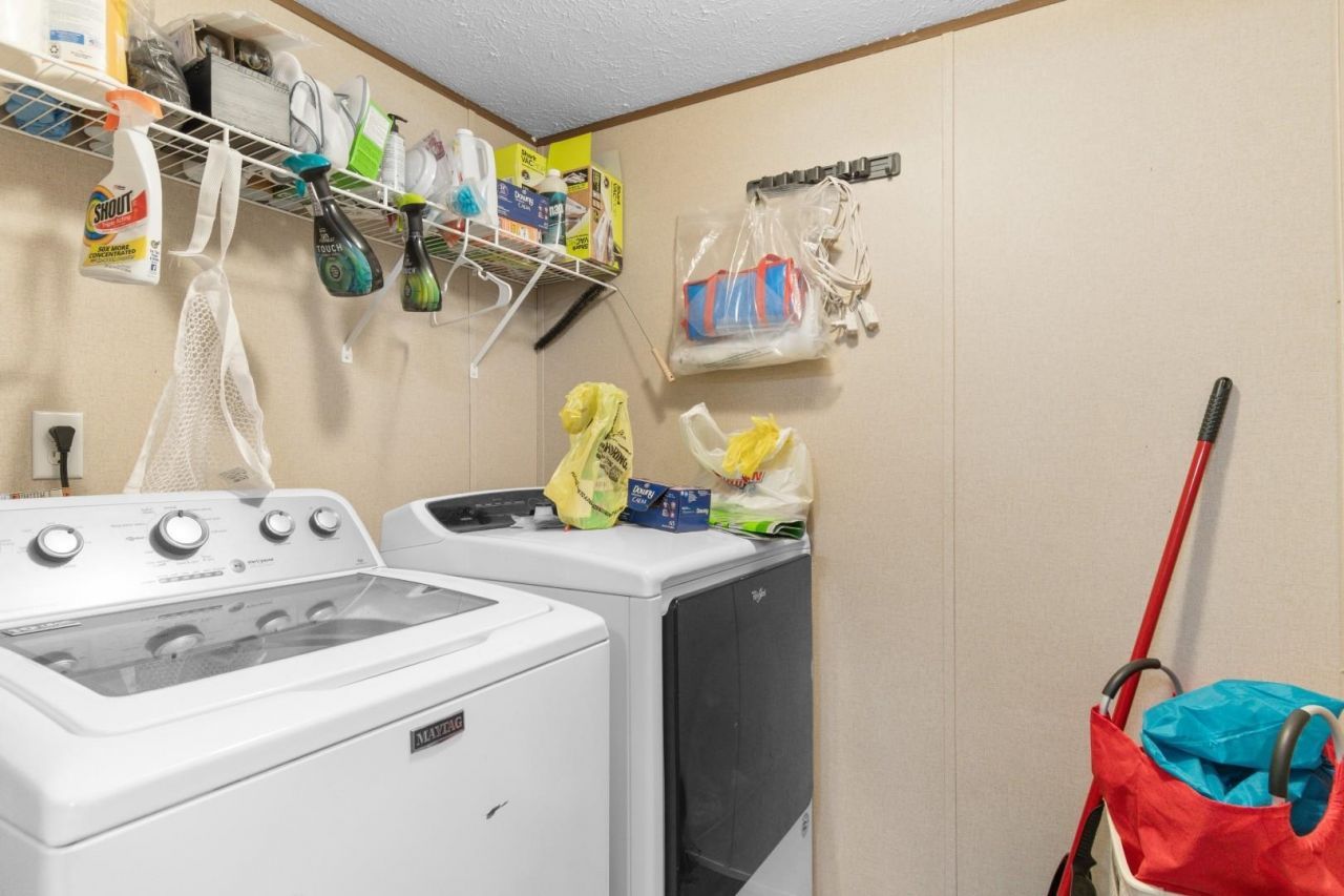 5381 Highway 66 Photo 20