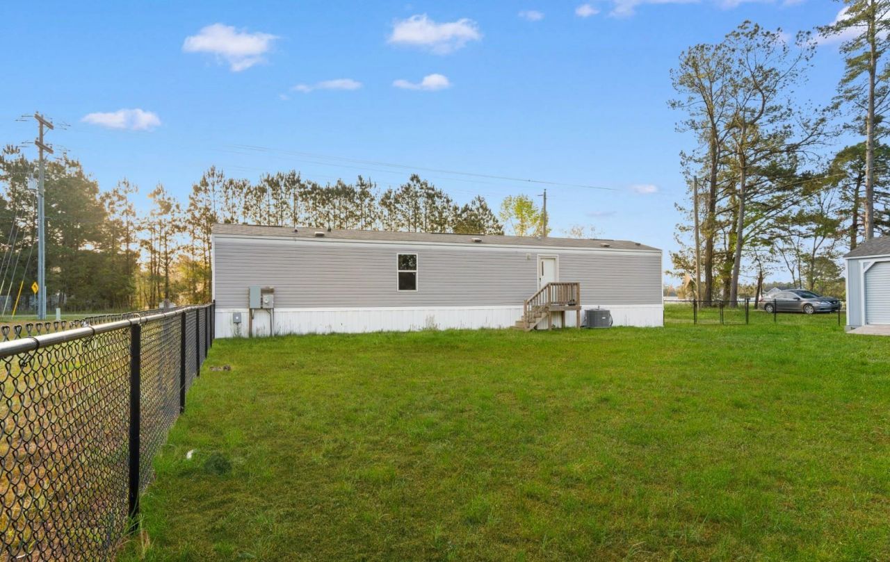 5381 Highway 66 Photo 22