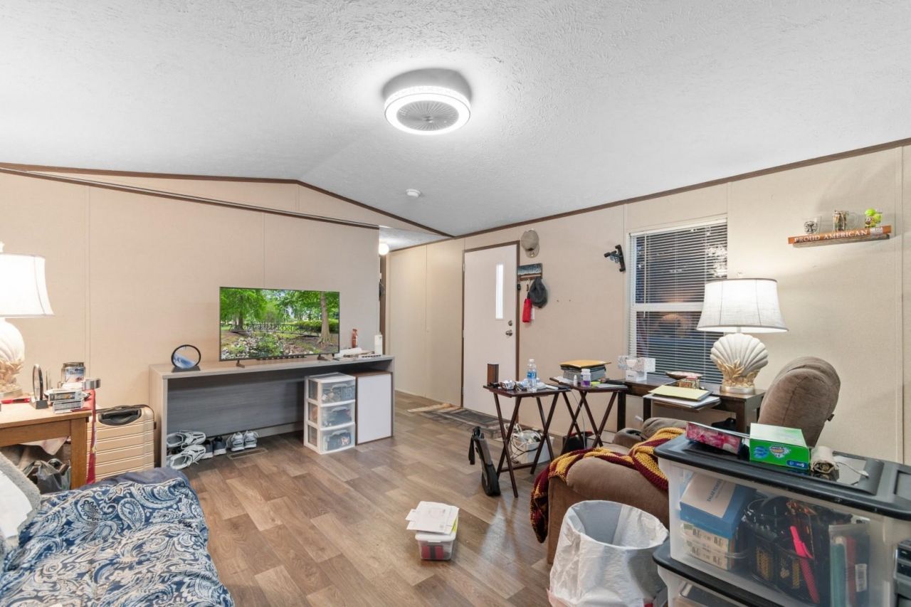 5381 Highway 66 Photo 8