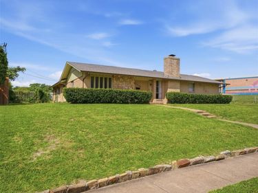 14046 Rolling Hills Lane, Dallas, TX 75240