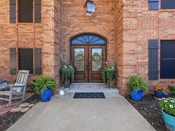 5107 Largo Drive, De Cordova, TX 76049