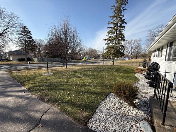 4654 Boone Avenue N, New Hope, MN 55428