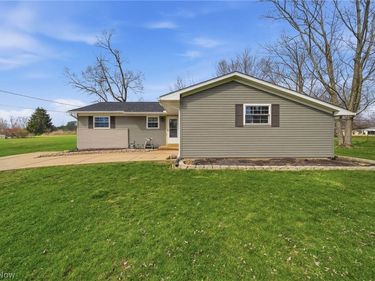 6101 Skylark Street SW, Canton, OH 44706