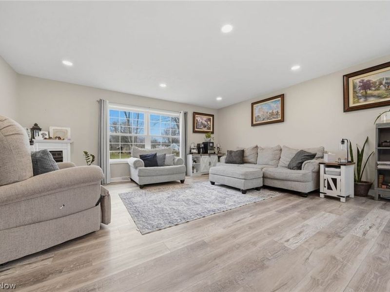 6101 Skylark Street SW, Canton, OH 44706 Photo 8