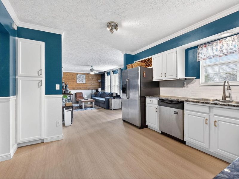 2421 Indian Creek Court, Grove City, OH 43123 Photo 5