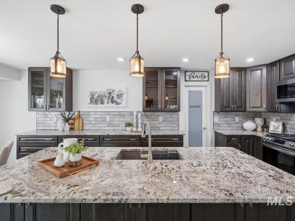 2441 N Snow Goose Way, Meridian, ID 83646