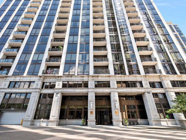 233 E 13TH Street , Unit 2501, Chicago, IL 60605