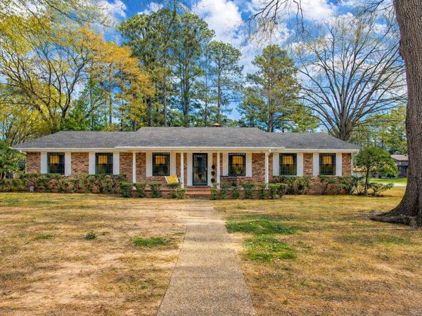 1 Foxboro Cove, Jacksonville, AR 72076