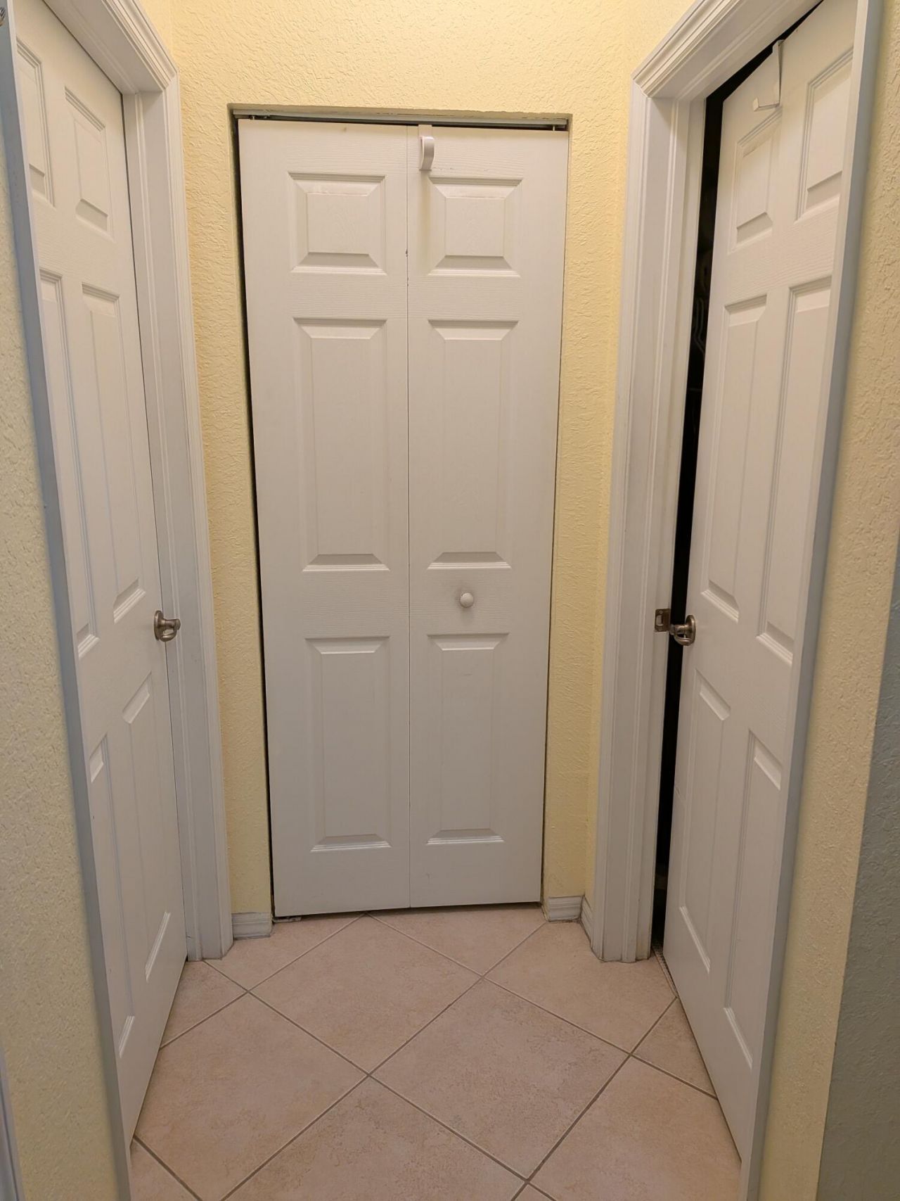 4091 NW 91st Terrace, Sunrise, FL 33351 Photo