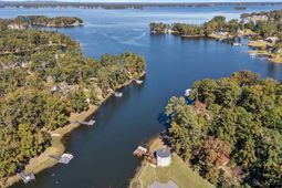 1223 Shull Island Road photo 4