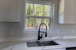 100 Summerhill Drive  photo 4