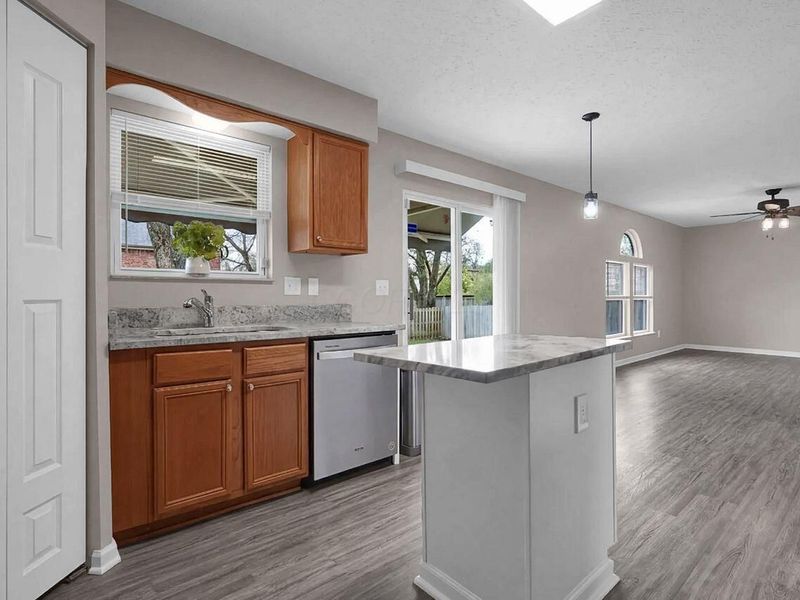 1417 Fahy Drive , Columbus, OH 43223 Photo 14