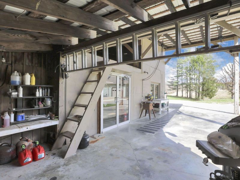 11135 Salem Road , Athens, OH 45701 Photo 66