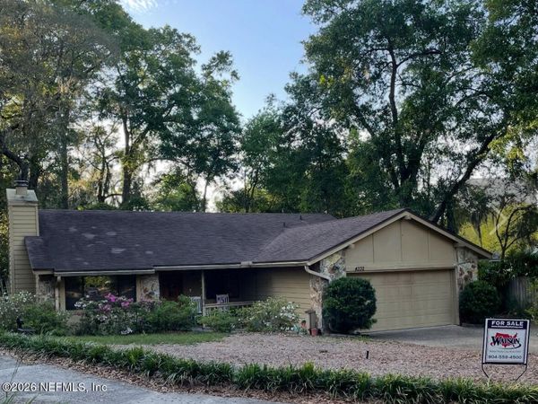 4332 Springmoor Drive E, Jacksonville, FL 32225
