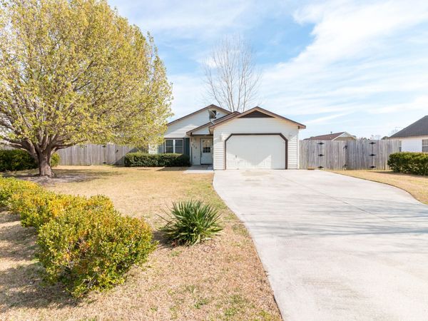 212 Joey Court , Hubert, NC 28539