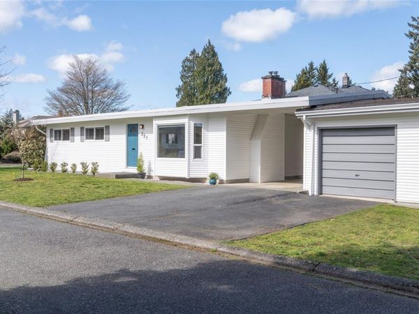 321 Spruce Pl , Duncan, BC V9L 1Y8