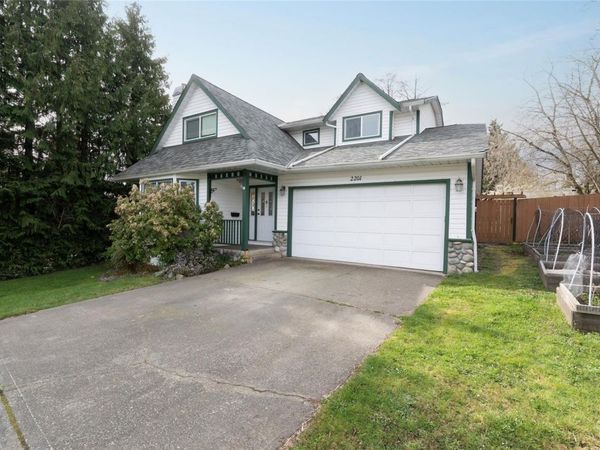 2201 Tara Pl, Sooke, BC V9Z 0H6