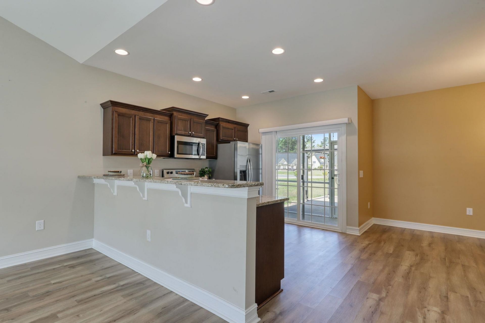 507 Whiddy Loop Photo 14