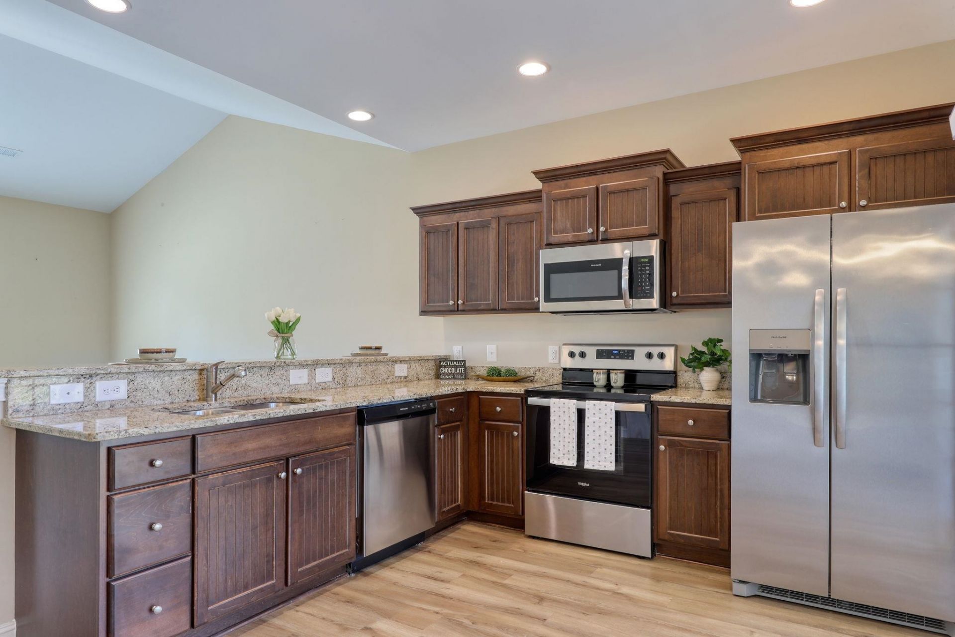 507 Whiddy Loop Photo 15