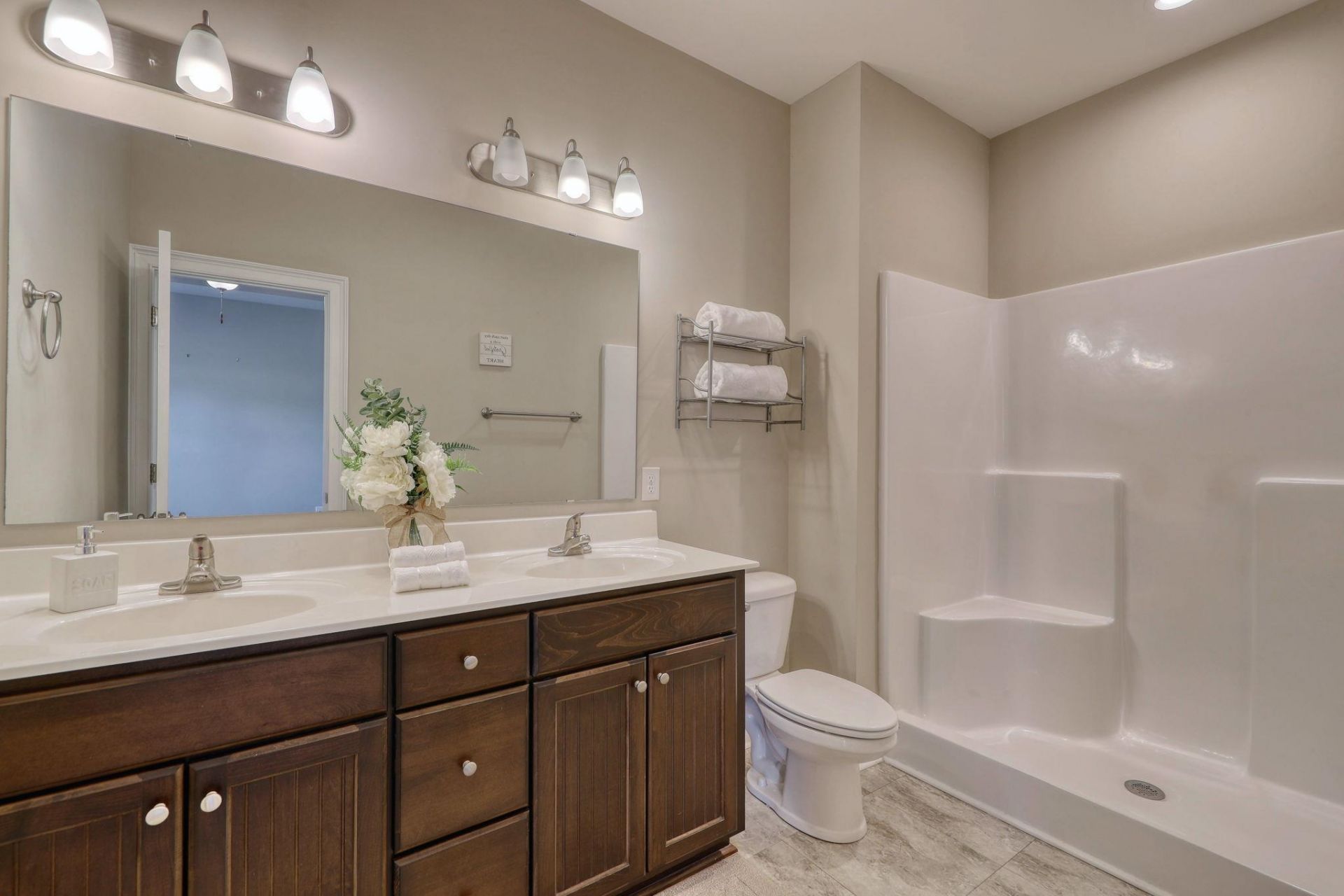 507 Whiddy Loop Photo 31