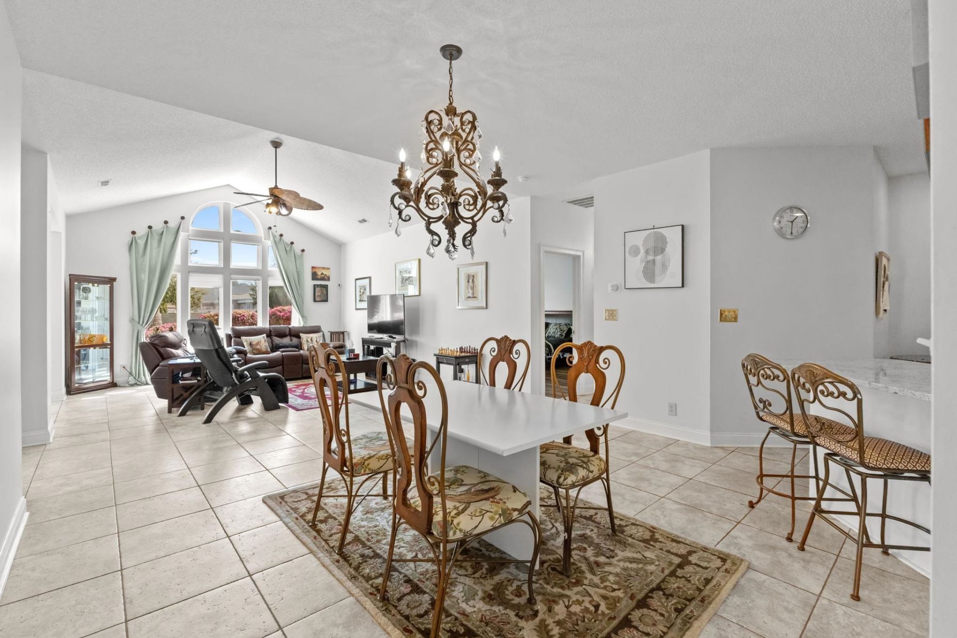 1459 Saint Thomas Circle Photo 11