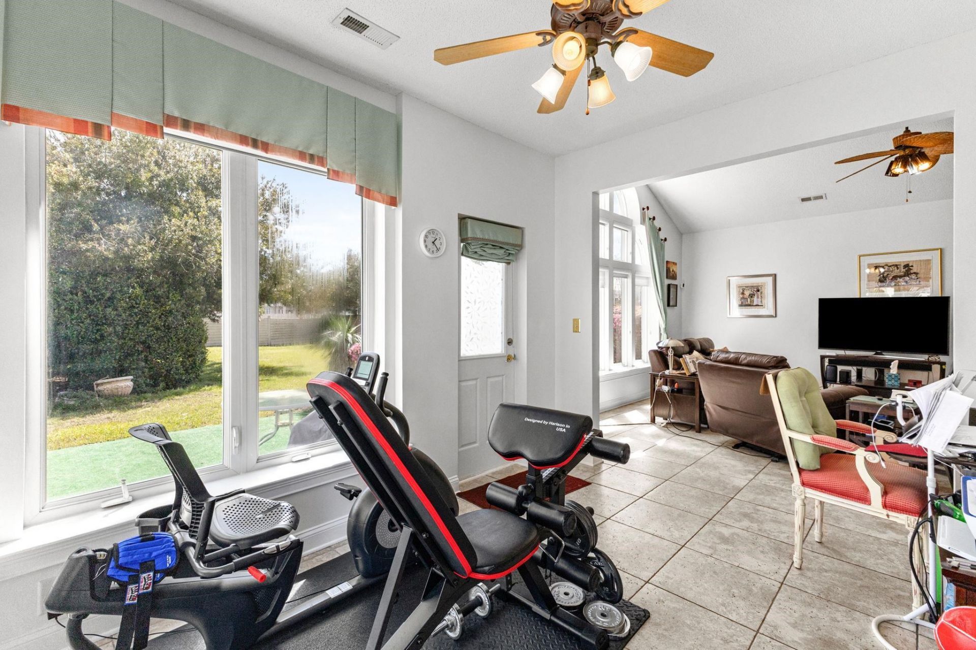 1459 Saint Thomas Circle  Photo 15