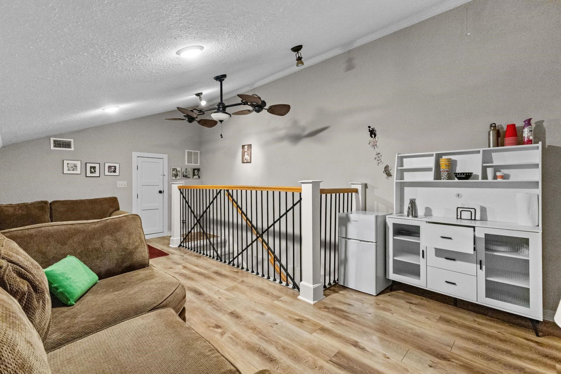 1459 Saint Thomas Circle Photo 26