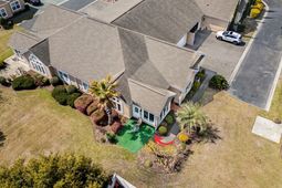 1459 Saint Thomas Circle photo 4