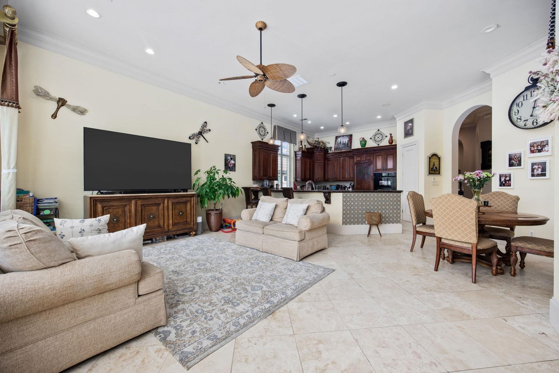 8969 Belle Verde Ct.  Photo 9