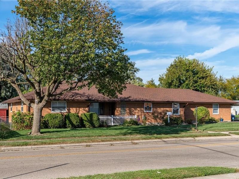 303 E Whittier Avenue, Fairborn, OH 45324 Photo 2