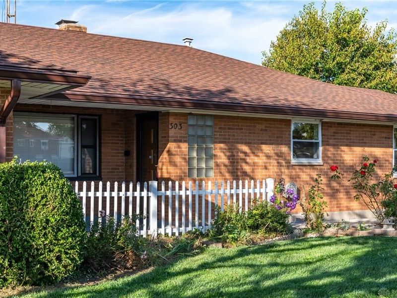 303 E Whittier Avenue, Fairborn, OH 45324 Photo 3