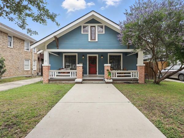 1942 Fairmount Avenue , Fort Worth, TX 76110