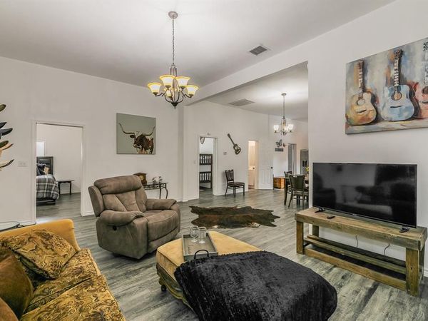 2514 Columbus Avenue, Fort Worth, TX 76164