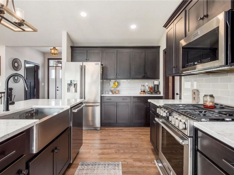 6865 Heritage Run Drive, Zanesville, OH 43701 Photo 10