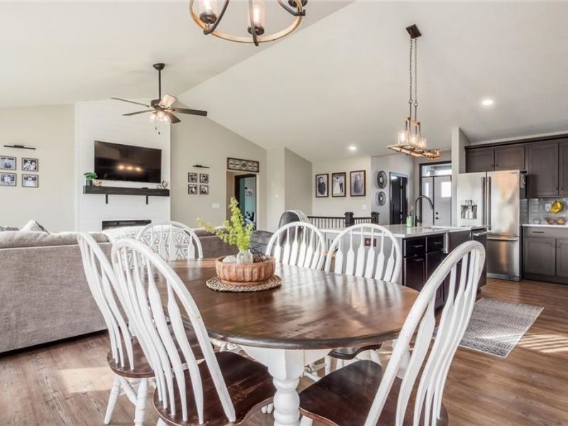 6865 Heritage Run Drive, Zanesville, OH 43701 Photo 20