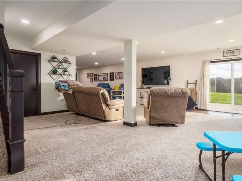 6865 Heritage Run Drive, Zanesville, OH 43701 Photo 35