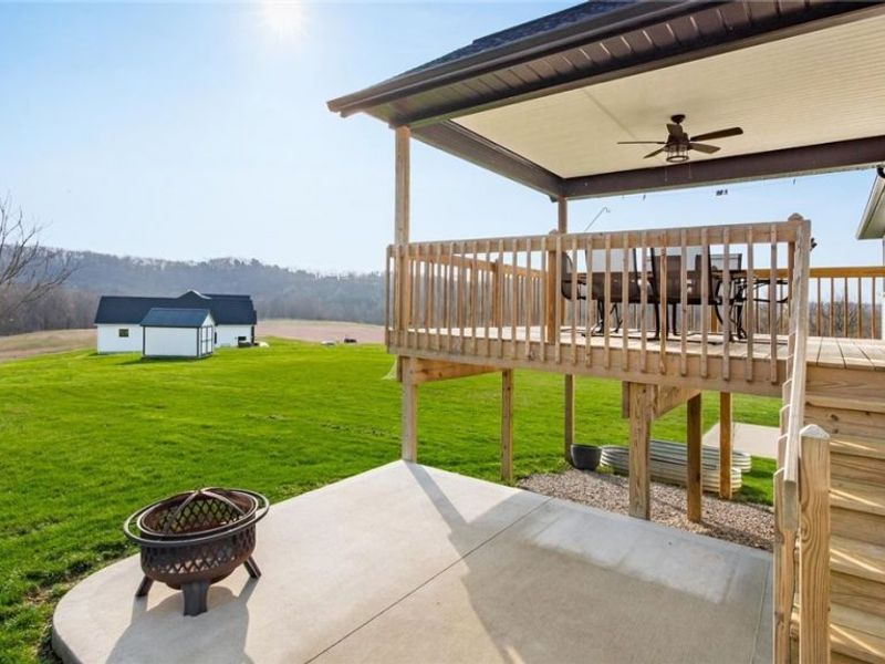 6865 Heritage Run Drive, Zanesville, OH 43701 Photo 48