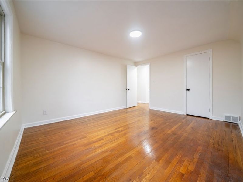 4909 W 220th Street, Fairview Park, OH 44126 Photo 23