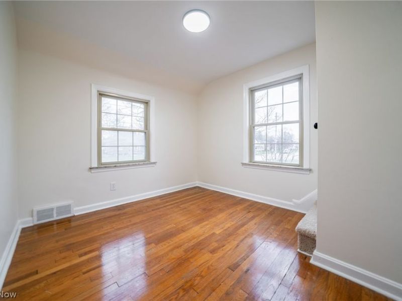 4909 W 220th Street, Fairview Park, OH 44126 Photo 28