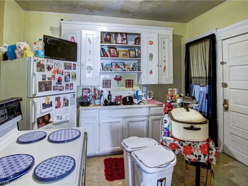 2149 W 105th Street , Cleveland, OH 44102 Photo 17