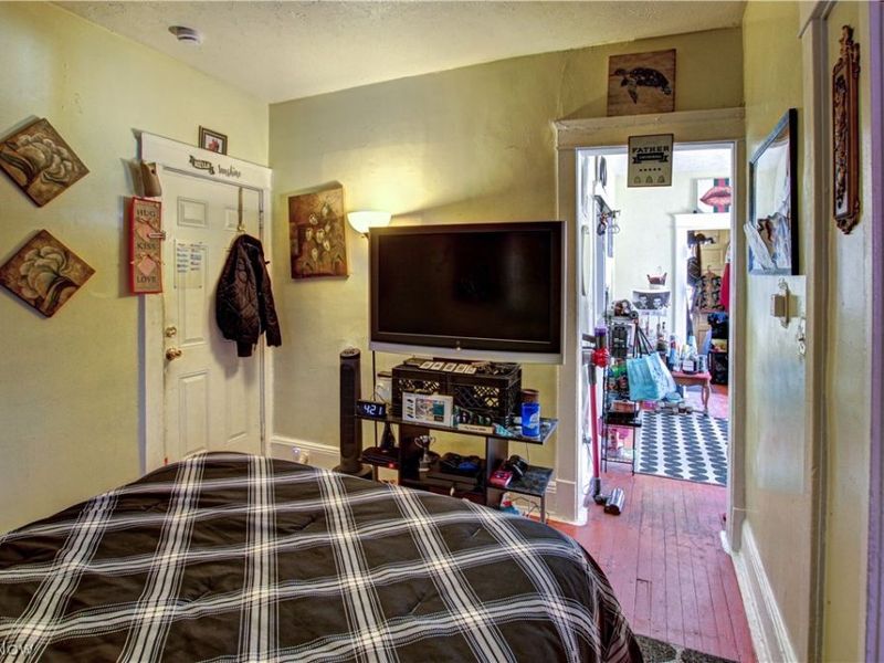 2149 W 105th Street , Cleveland, OH 44102 Photo 19