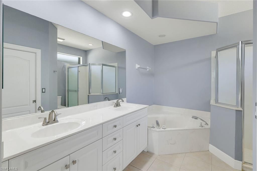 8616 Ibis Cove Cir, Naples, FL 34119 Photo