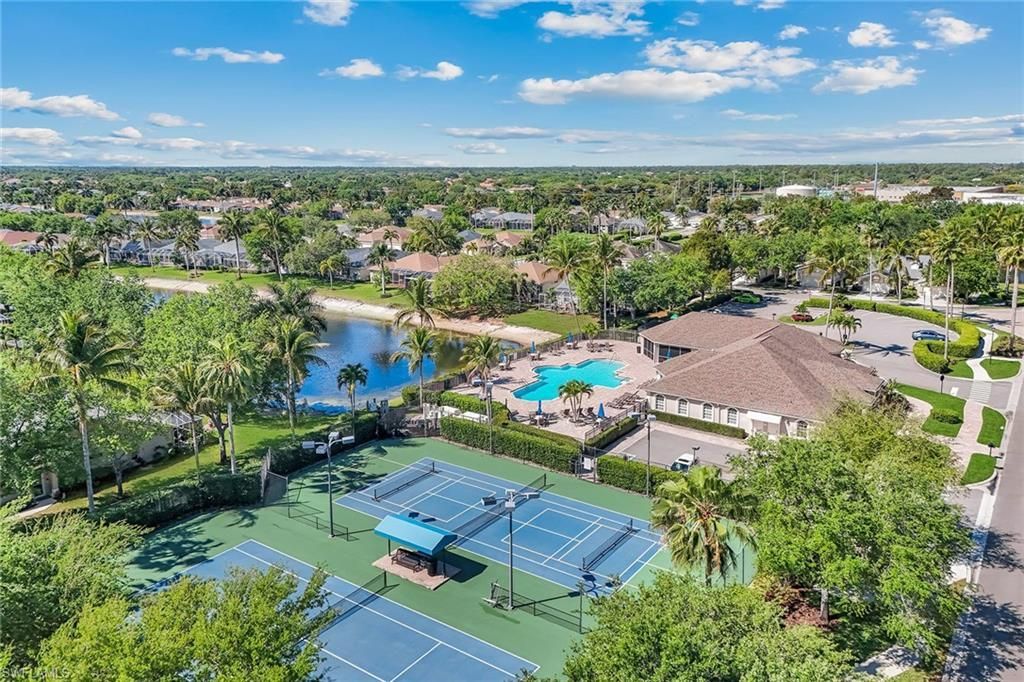 8616 Ibis Cove Cir, Naples, FL 34119 Photo