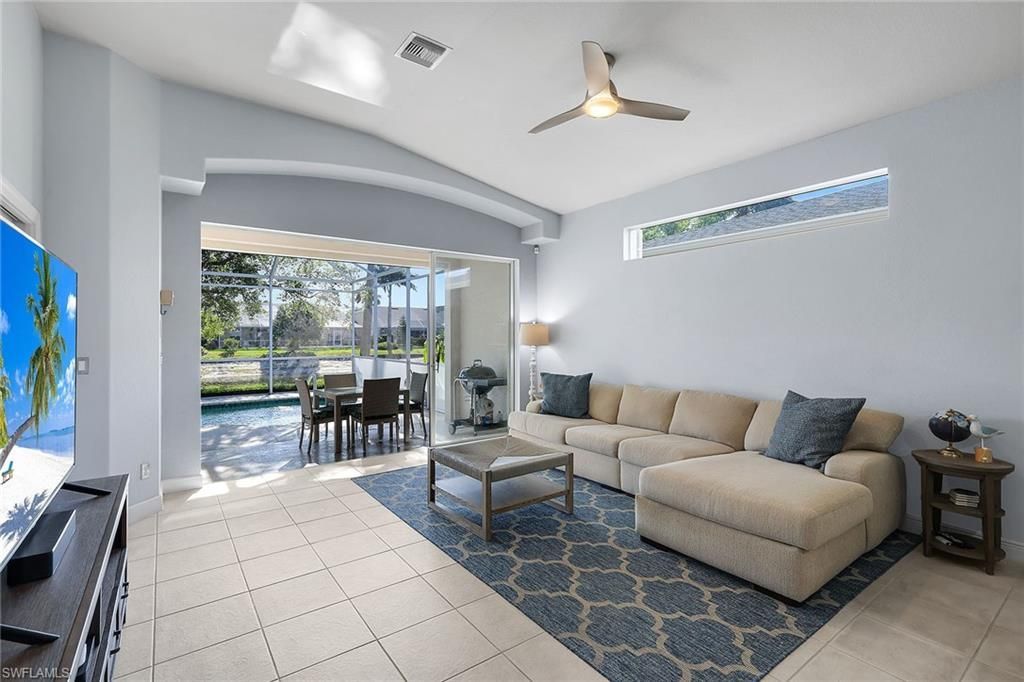 8616 Ibis Cove Cir, Naples, FL 34119 Photo