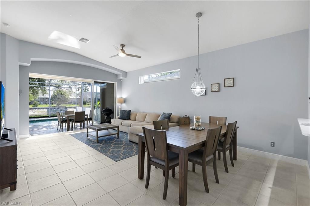 8616 Ibis Cove Cir, Naples, FL 34119 Photo