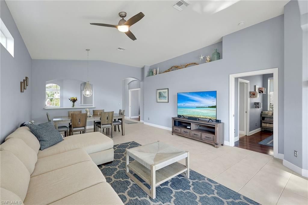 8616 Ibis Cove Cir, Naples, FL 34119 Photo