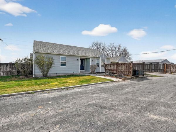 2398 Fairview Rd, American Falls, ID 83211