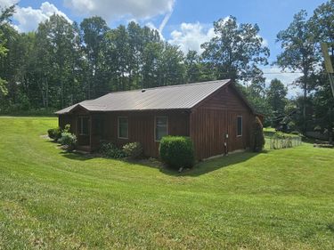 11 Pretty Ridge Road, Wellington, KY 40387