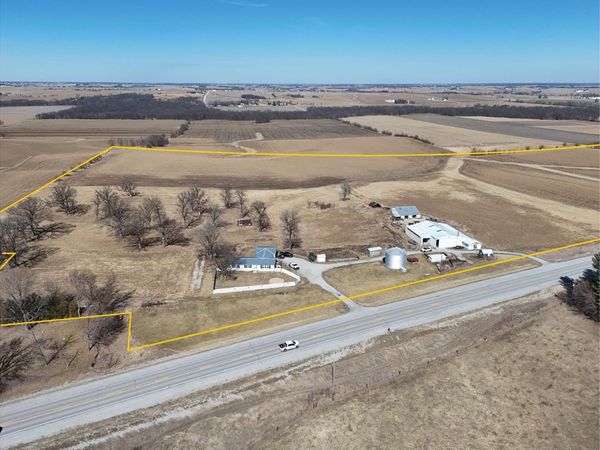 2502 Highway 1 SW , Iowa City, IA 52240