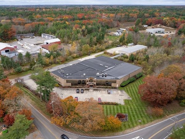 121 Franklin St, Hanson, MA 02341